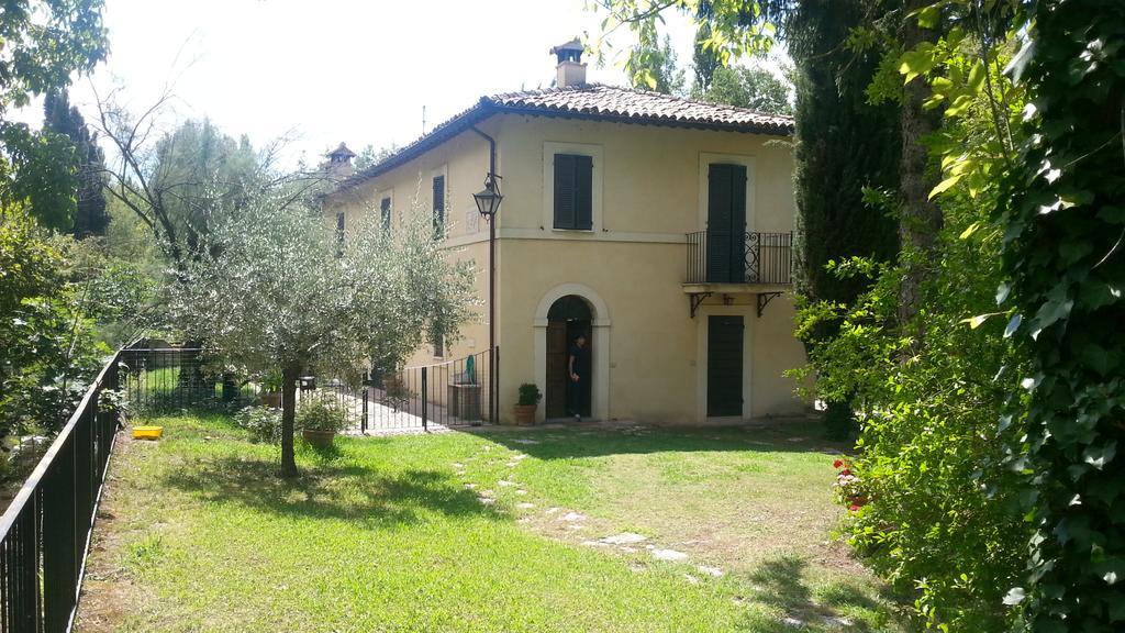 Pieve Sant'Angelo Campello sul Clitunno Exterior foto